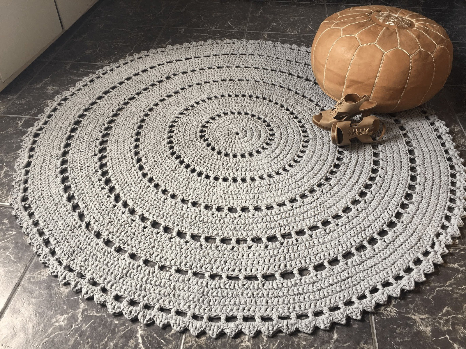 Crochet Round Doily Rug, Mandala Floor Mat - Looping Home