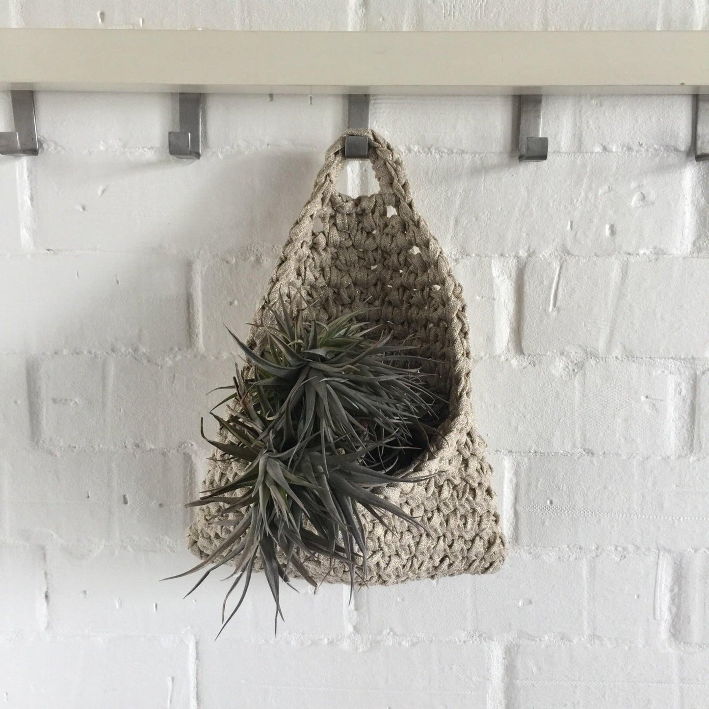 Gold Sparkly Hanging Pocket - Modern Wall Decor - Looping Home