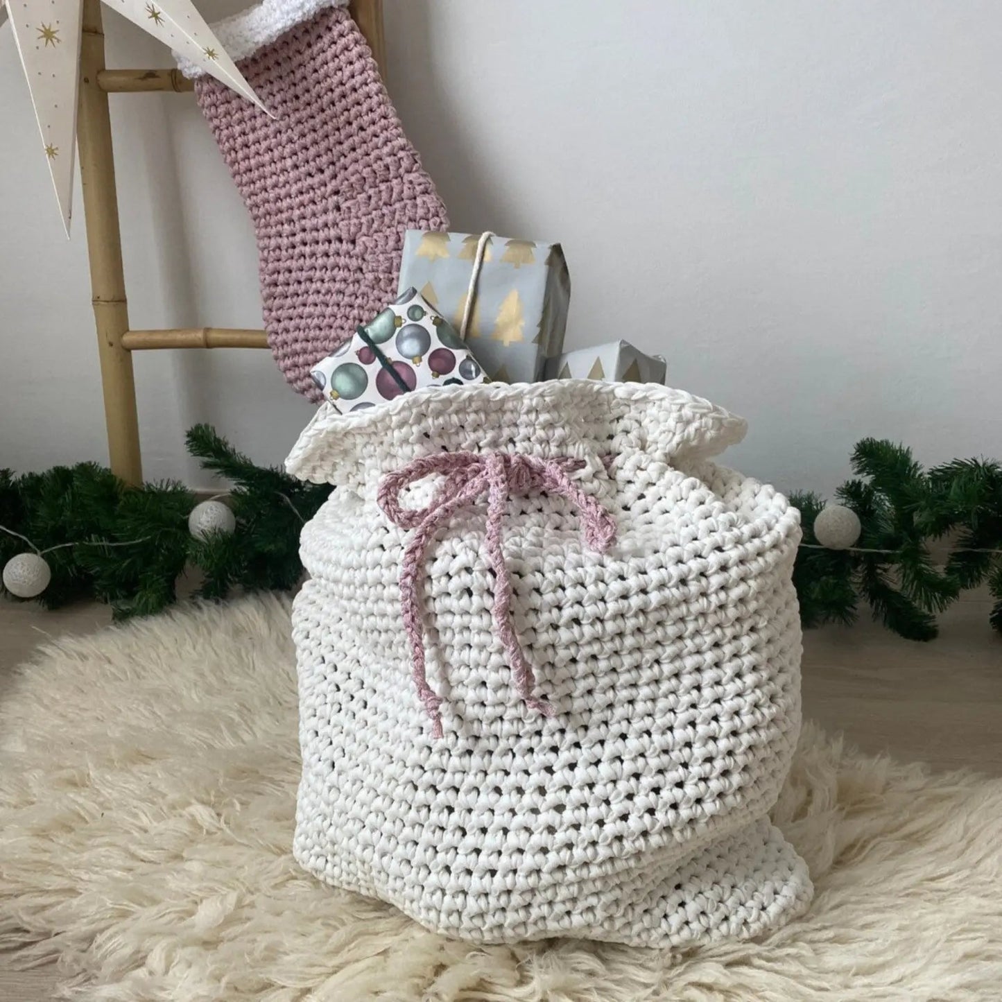Knitted Christmas Bag - Christmas Home Decor - Looping Home