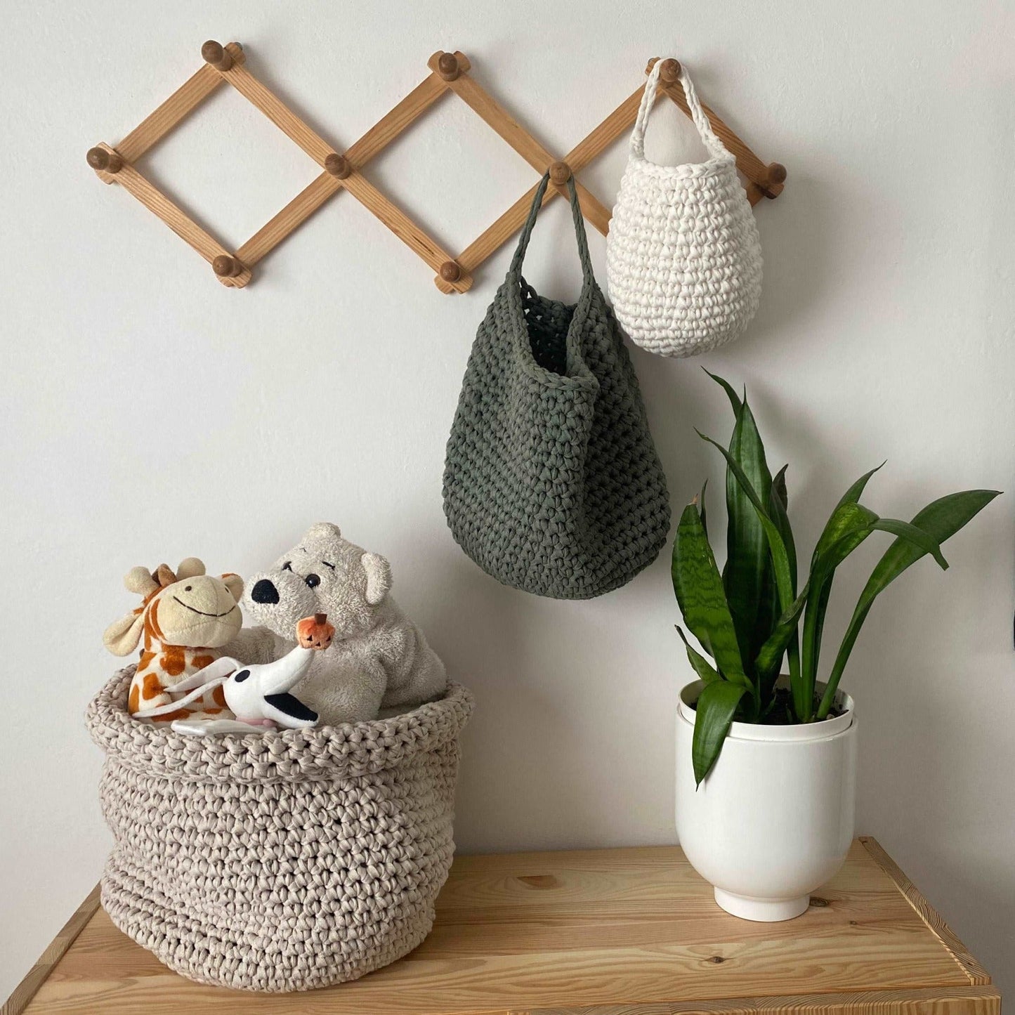 Modern Crochet Hanging Storage Baskets - Looping Home
