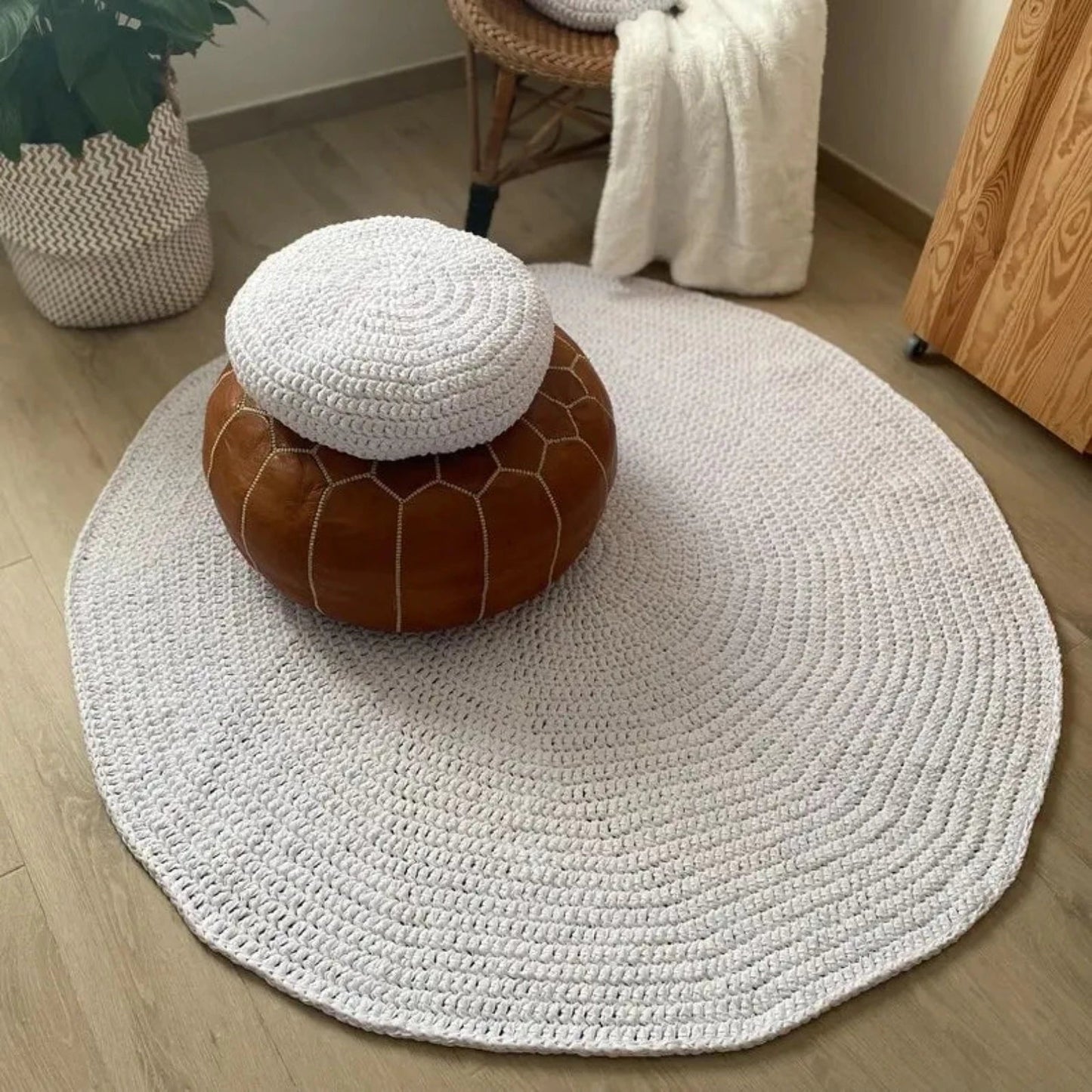 Round Crochet Rug | White - Looping Home