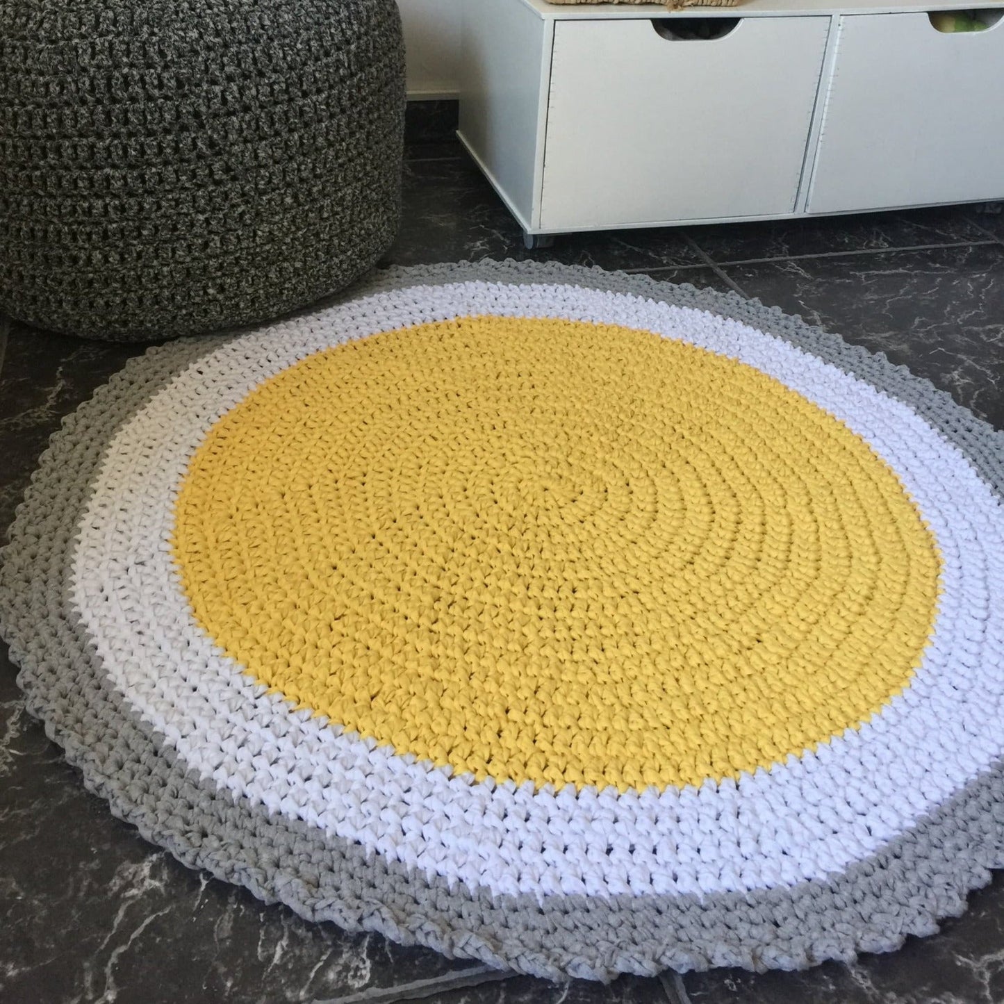 Yellow Crochet Round Rug, Washable Floor Rug Mat - Looping Home