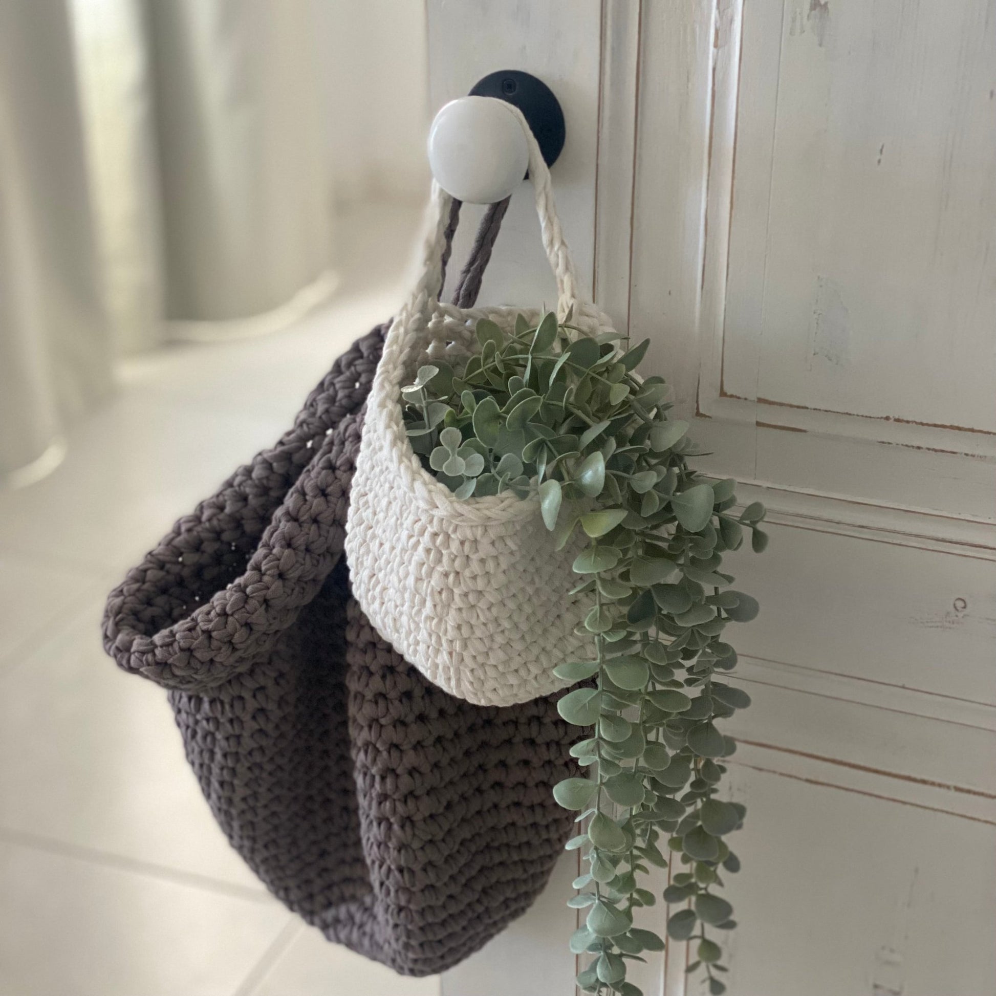 Crochet Storage Bags, Modern Hanging Baskets, Home Organizer - Looping Home