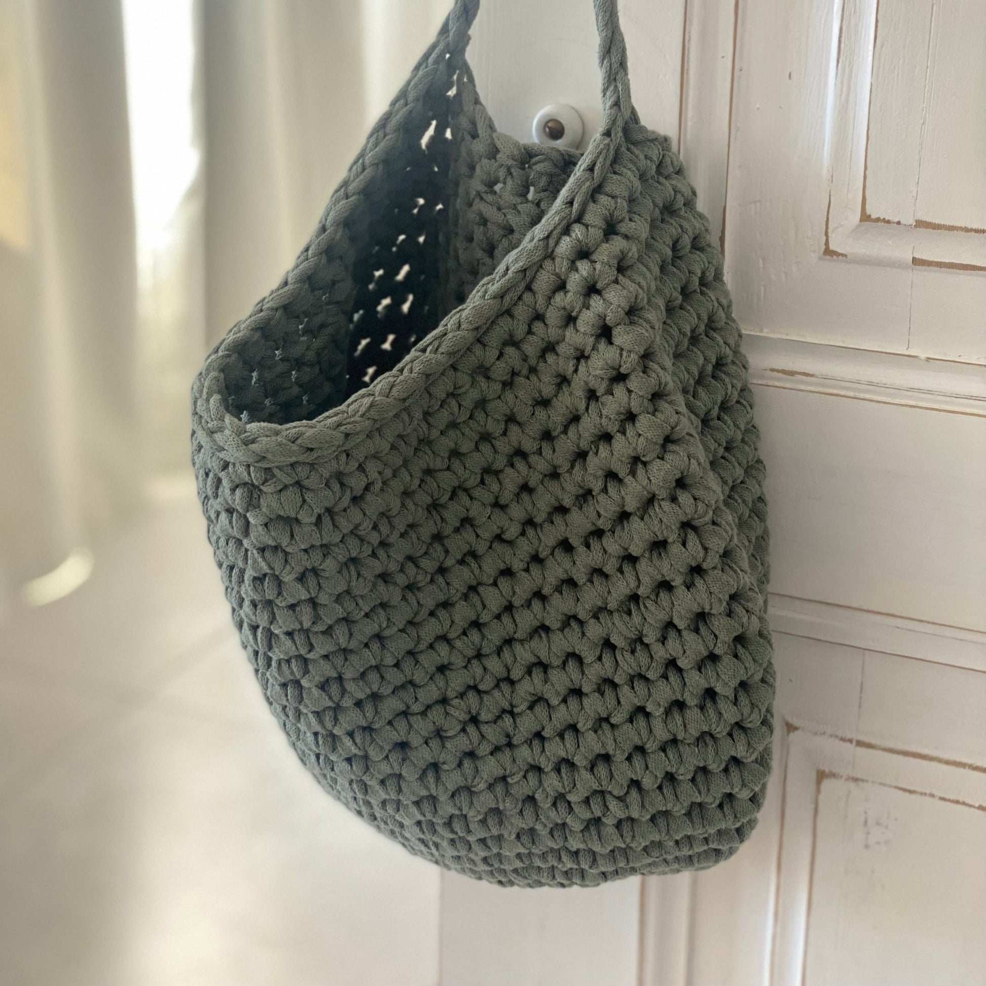 Crochet Storage Bags, Modern Hanging Baskets, Home Organizer - Looping Home