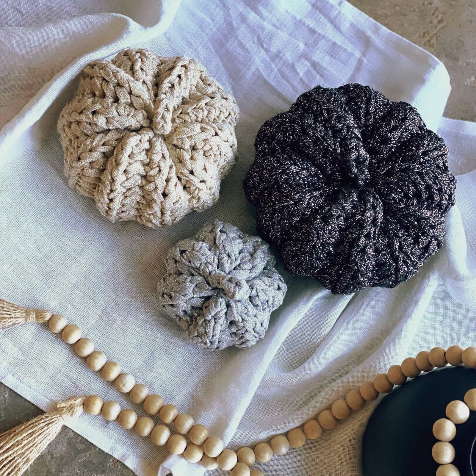 Knitted Sparkling Pumpkins - Thanksgiving Decor - Looping Home