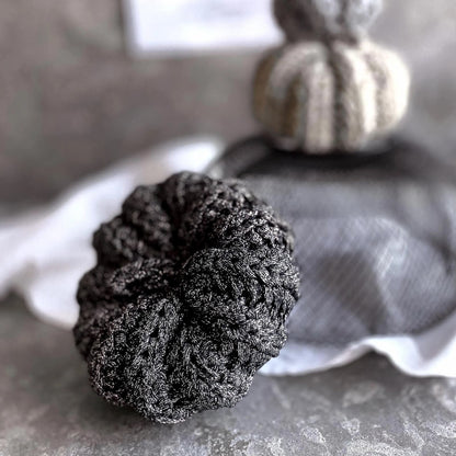 Knitted Sparkling Pumpkins - Thanksgiving Decor - Looping Home