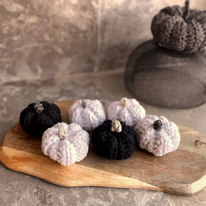 Mini Knitted Pumpinks - Black and White with Sparkling Stems - Looping Home