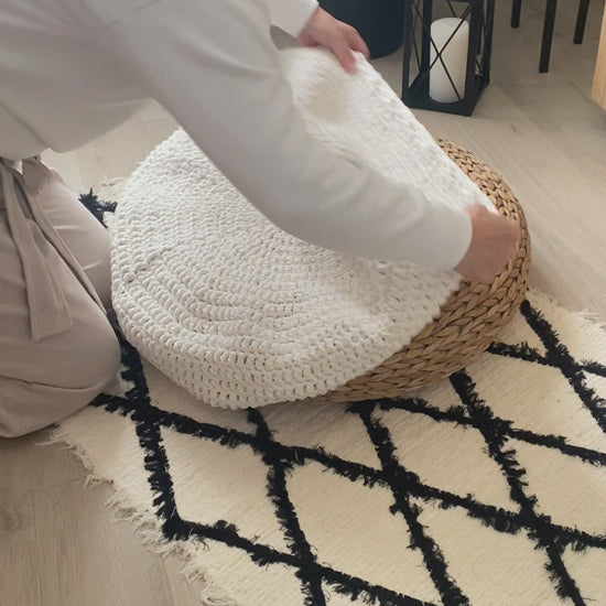 how to cover your alseda pouf with looping home crochet covers