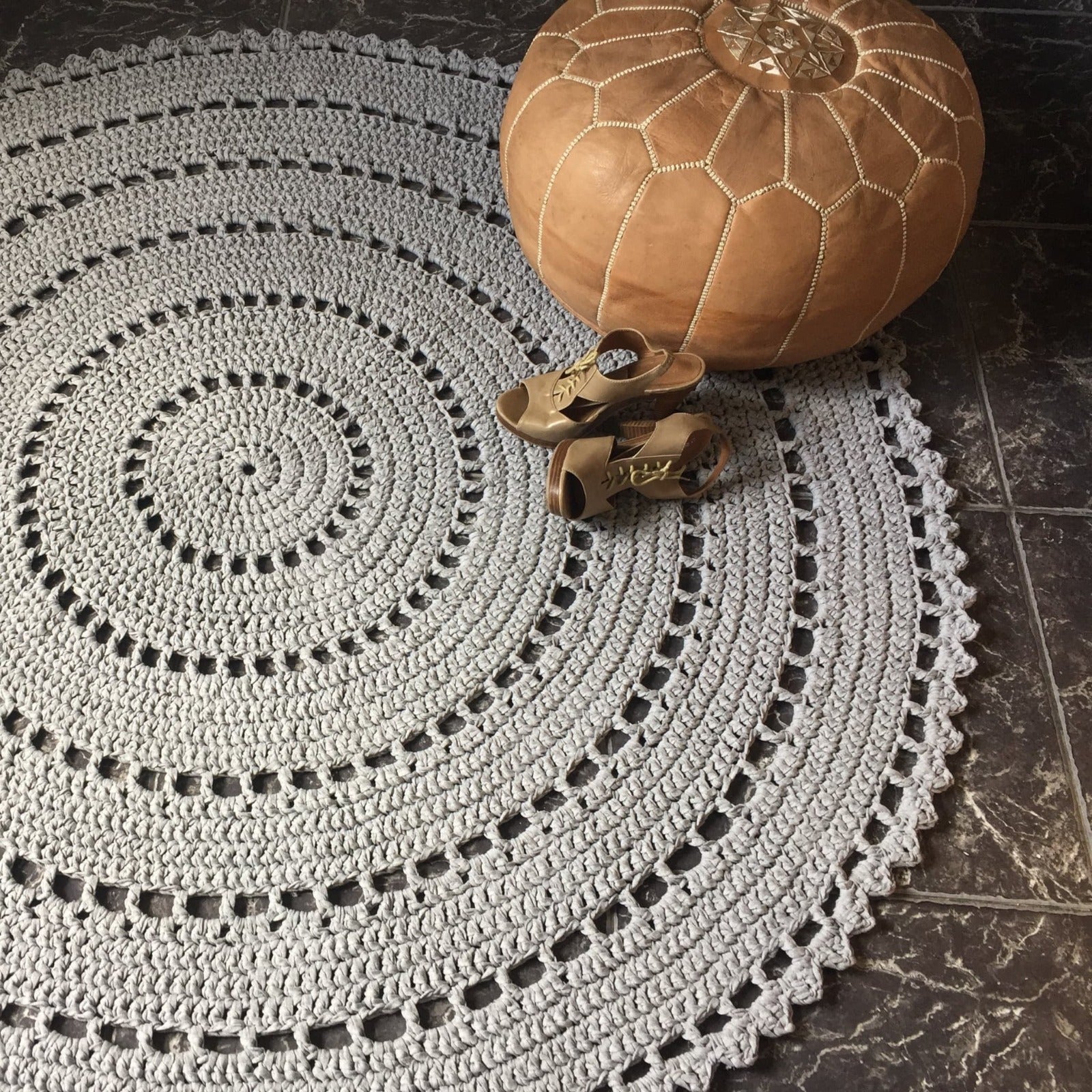 Crochet Round Doily Rug, Mandala Floor Mat - Looping Home