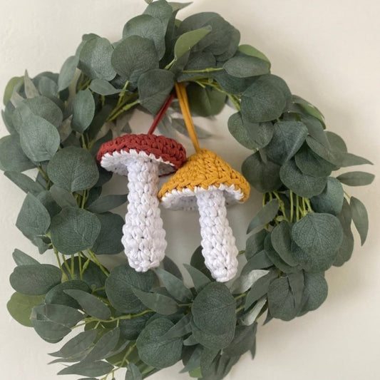 Large Mushroom Ornaments Set, Toadstool Pendants - Looping Home