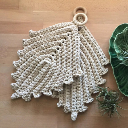 Leaf Placemat Set | Boho Farmhouse Table Decor | Botanical Gifts - Looping Home